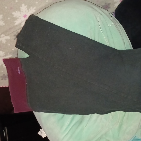 V.S. Pink Leggings - Picture 3 of 3